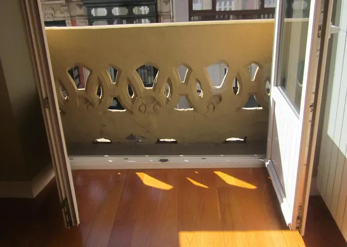 Accommodatie bij particulieren Lujosa En Lo Mas Centrico De La Ciudad Bilbao